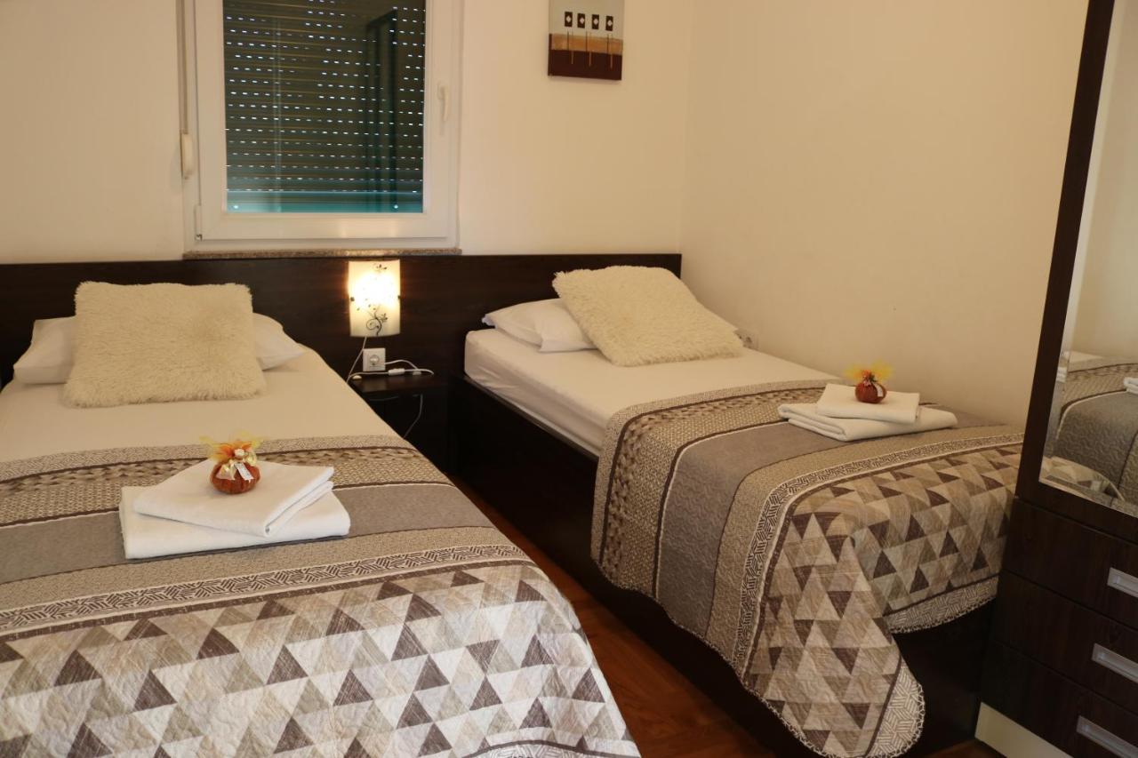 Apartments Marina Vodice Luaran gambar