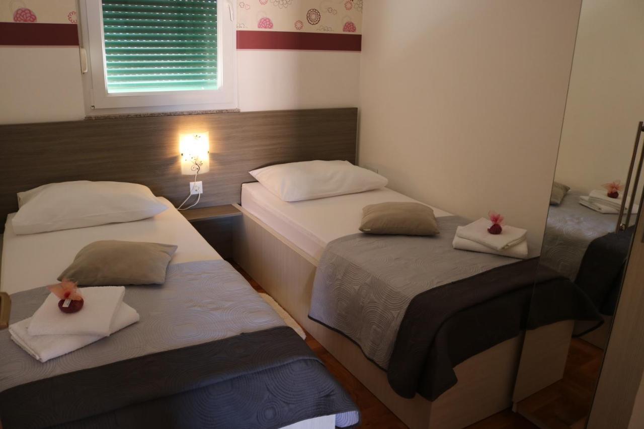 Apartments Marina Vodice Luaran gambar