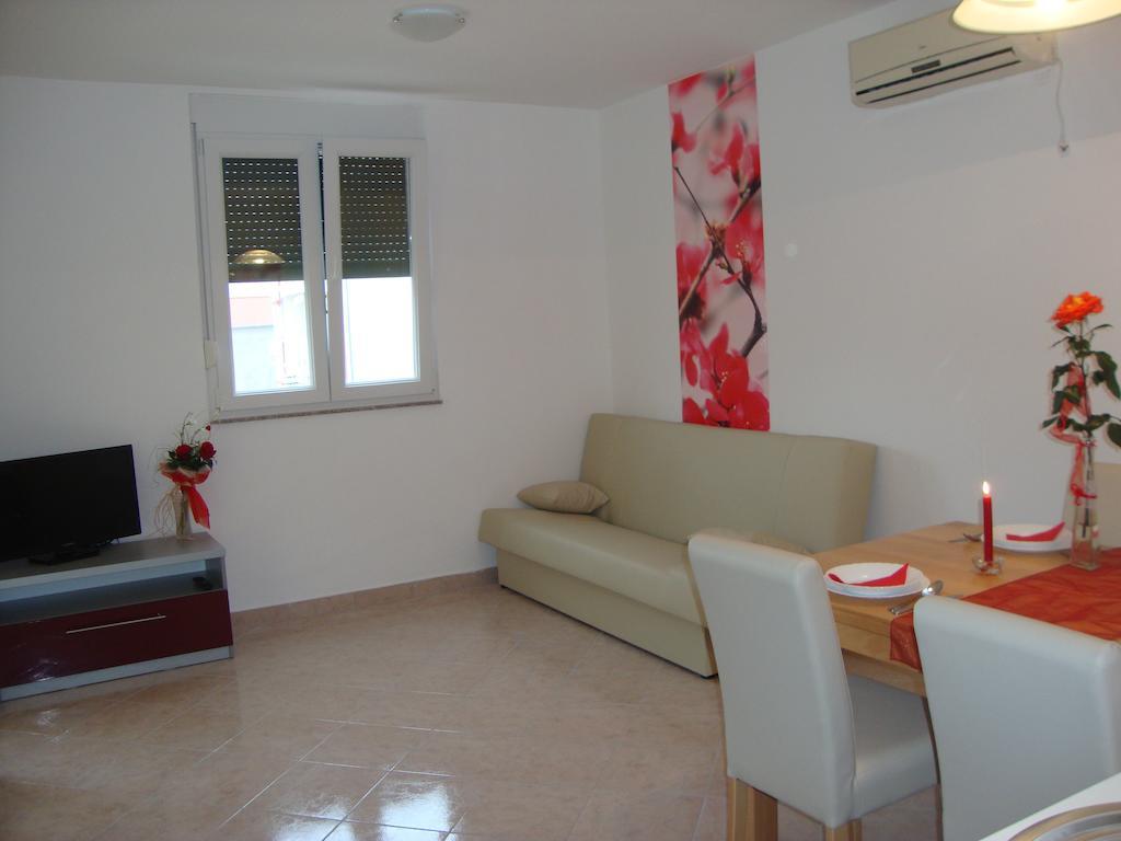 Apartments Marina Vodice Bilik gambar
