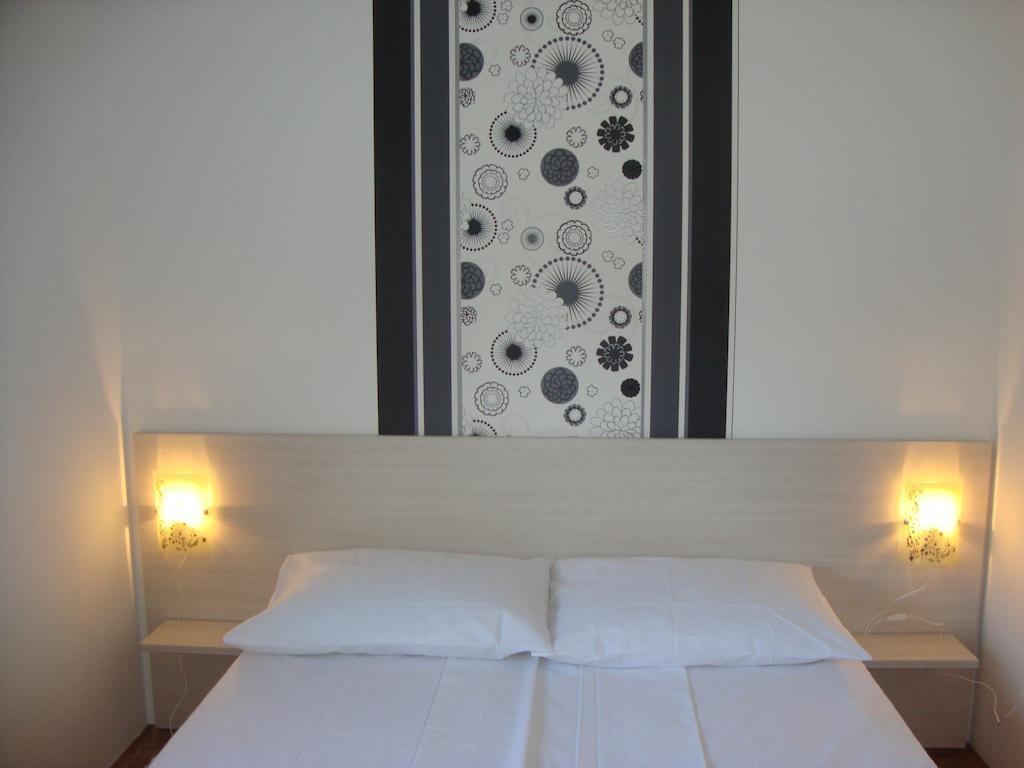 Apartments Marina Vodice Luaran gambar