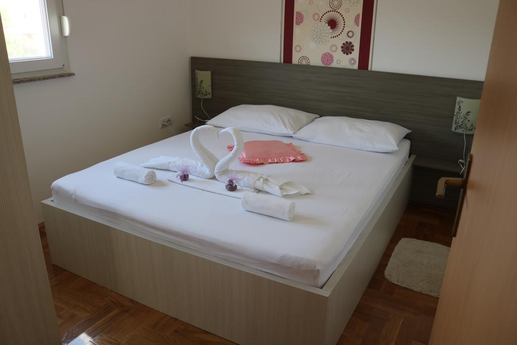 Apartments Marina Vodice Luaran gambar